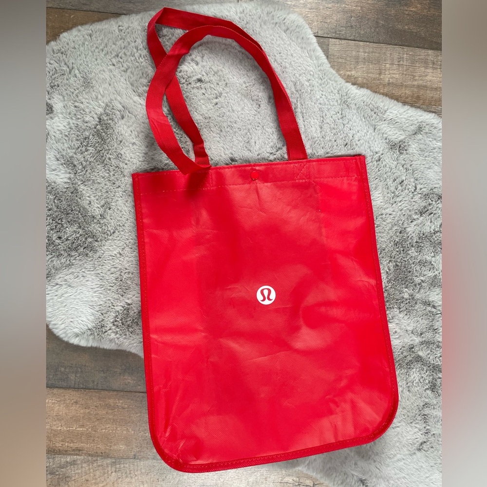 Lululemon reusable bag